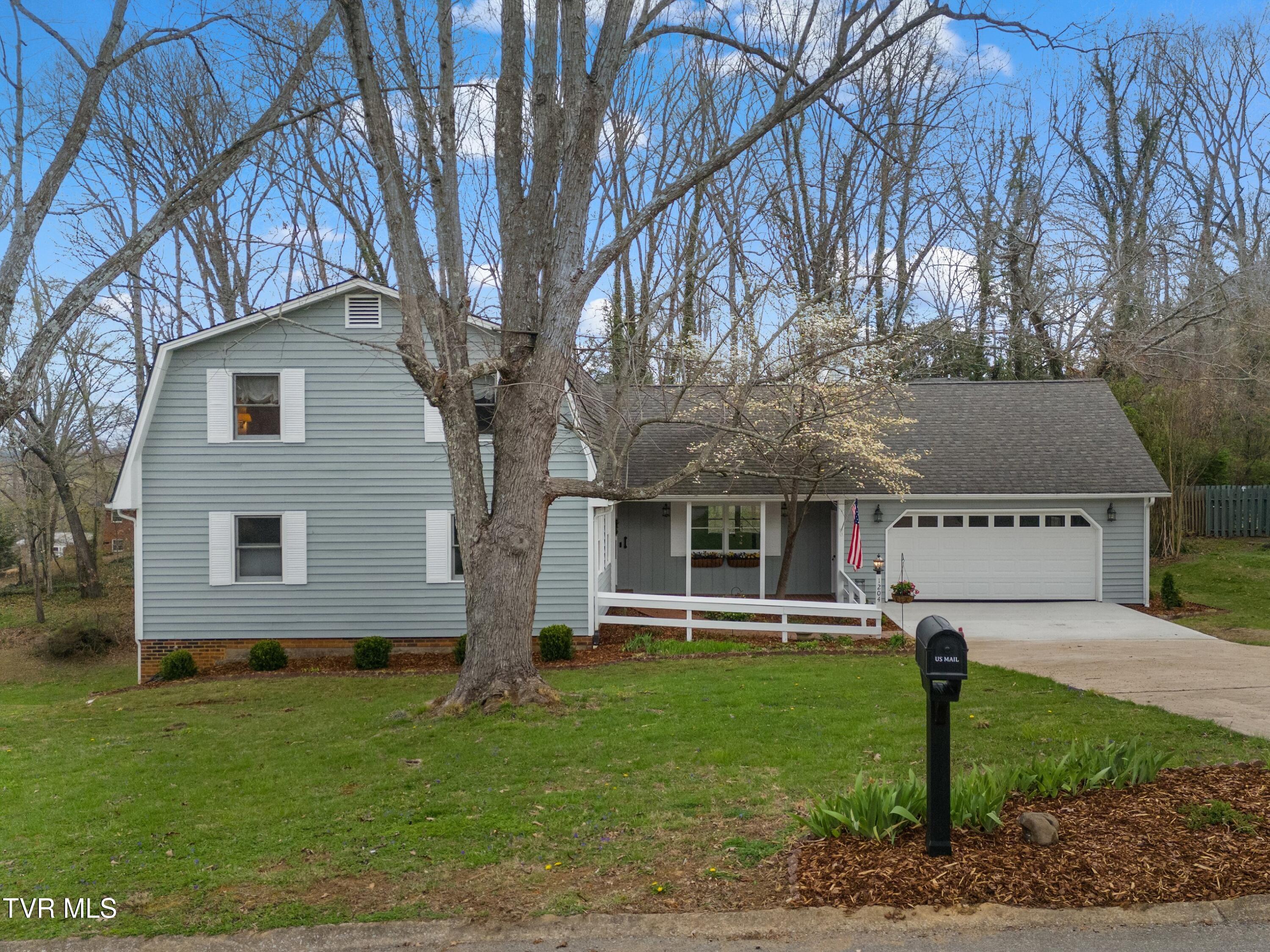 1204 Rambling Court Greeneville, TN 37743 - Photo 2 of 54 002-1204RamblingCourt-Greeneville-TN-377