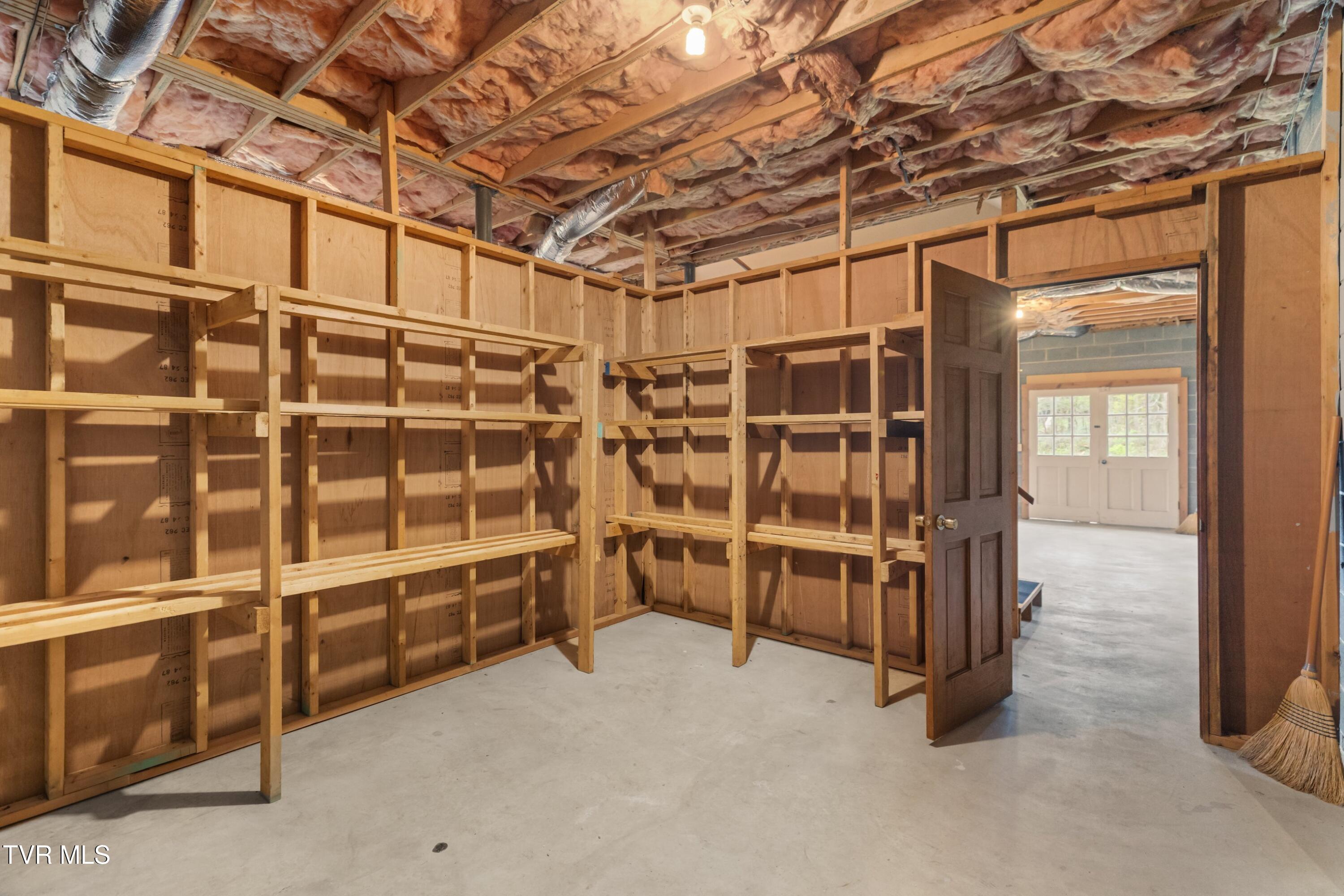 1204 Rambling Court Greeneville, TN 37743 - Photo 39 of 54 035-1204RamblingCourt-Greeneville-TN-377