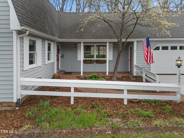 $429,900 | 1204 Rambling Court, Greeneville, TN 37743