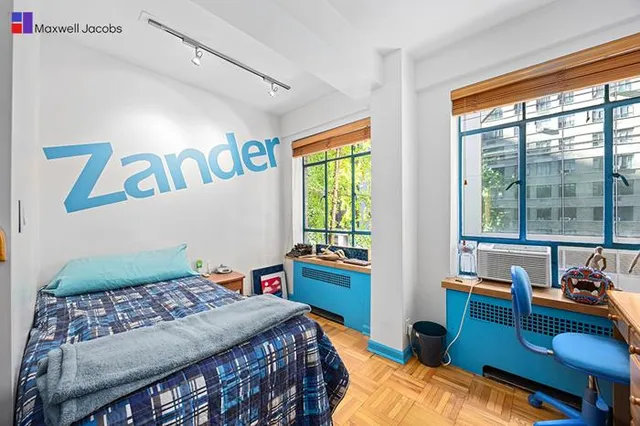 $1,695,000 | 45 West 54th Street, Unit 3C | Midtown Central