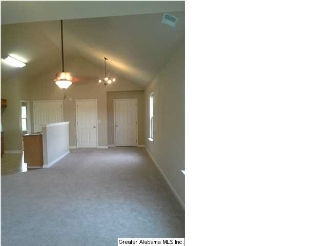 308 Maggie Way Calera, AL 35040 - Photo 3 of 15