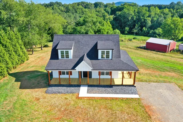 $499,900 | 426 Creighton Drive, Rocky Mount, VA 24151