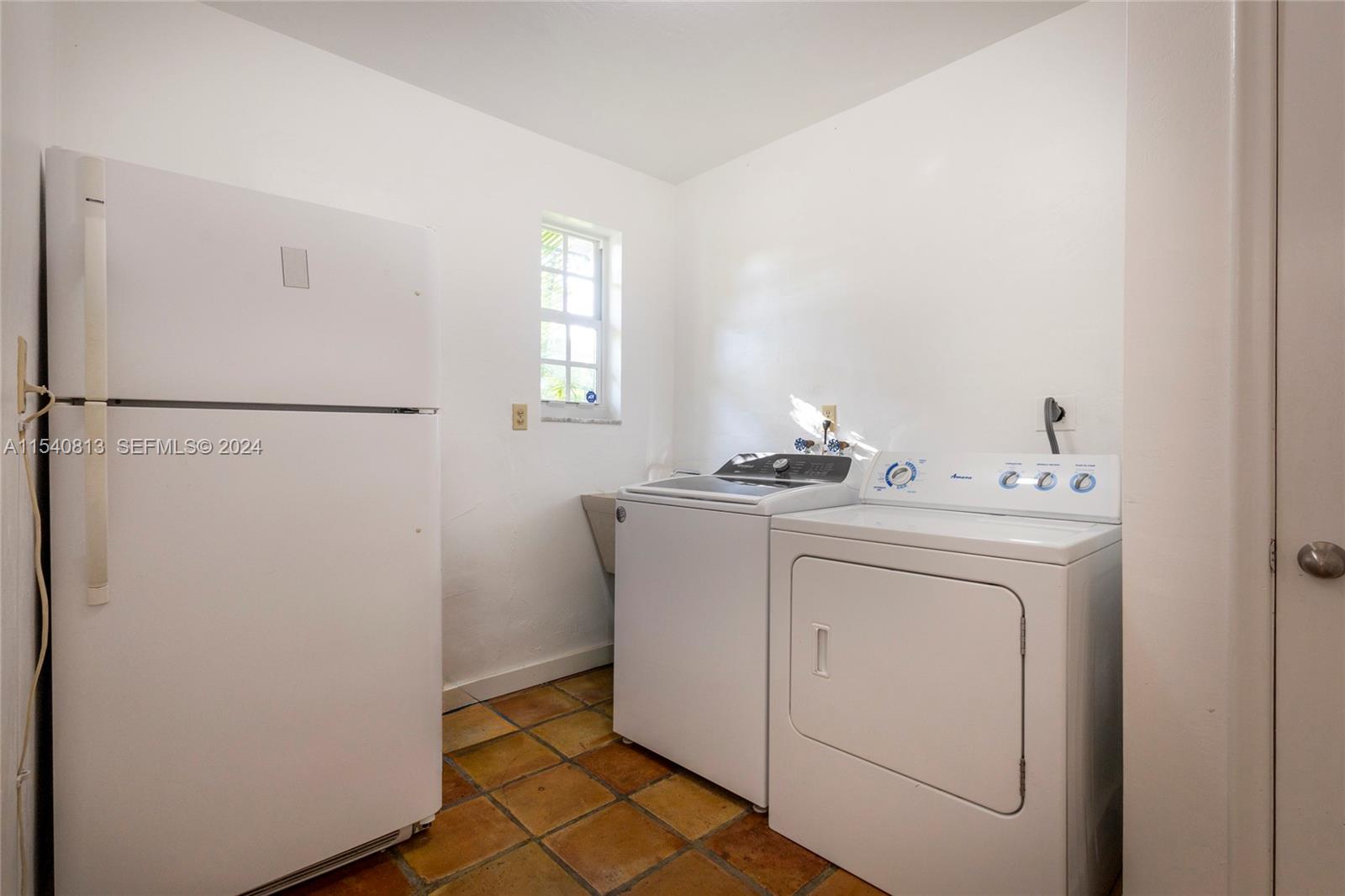 10130 Southwest 70th Avenue Pinecrest, FL 33156 - Photo 49 of 75