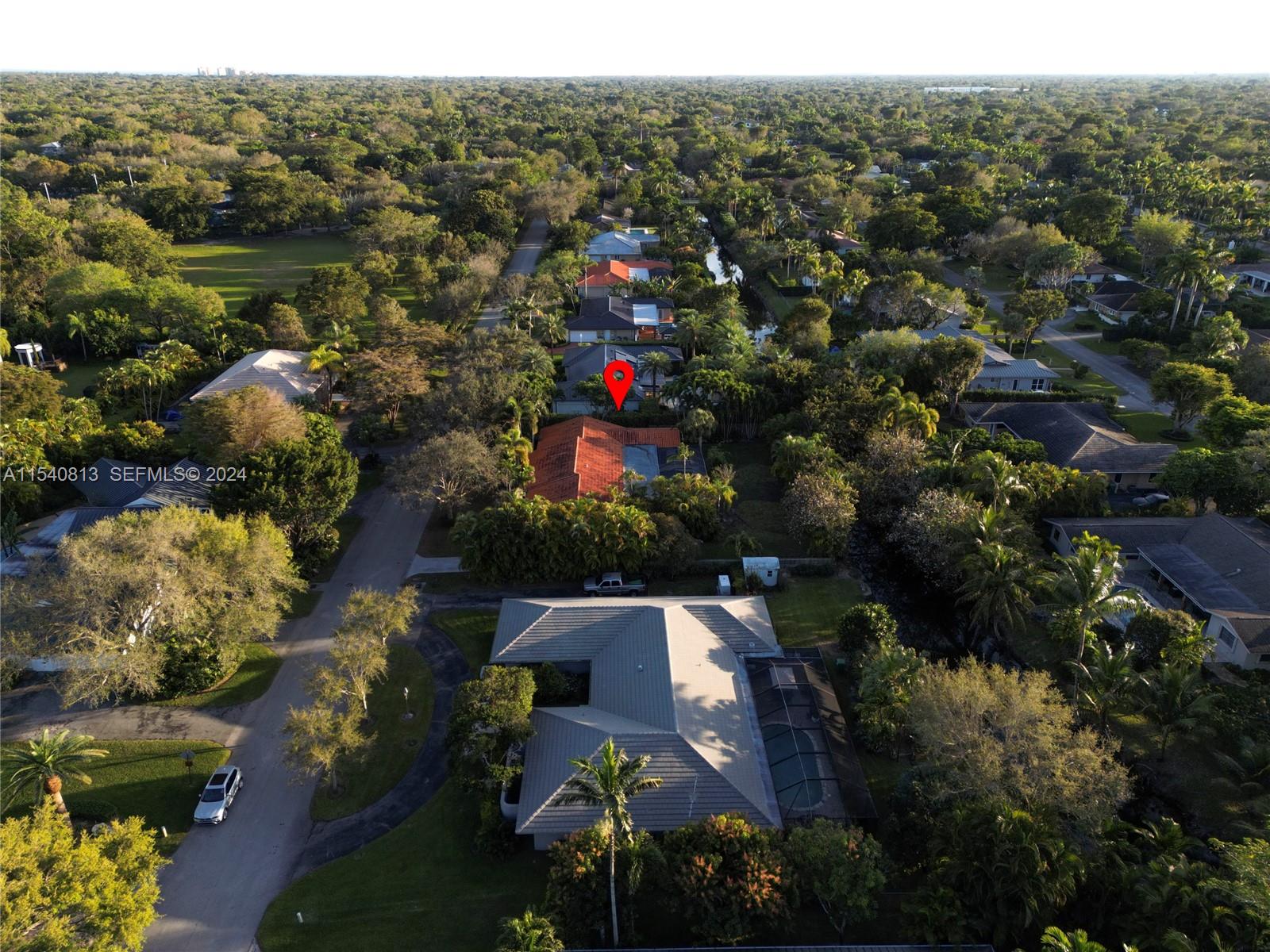 10130 Southwest 70th Avenue Pinecrest, FL 33156 - Photo 72 of 75 an aerial view of multiple house