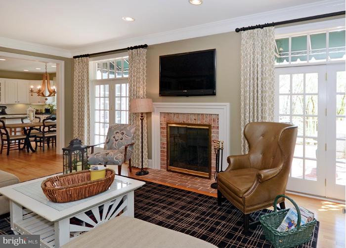 12827 Stone Eagle Road Phoenix, MD 21131 - Photo 10 of 30 Family Room