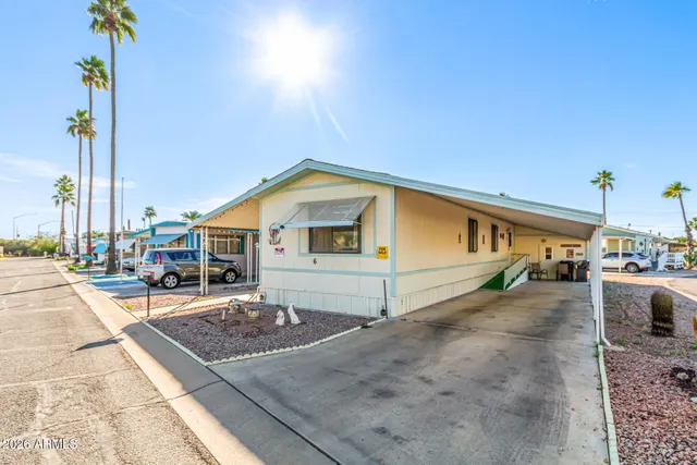a house view with a outdoor space