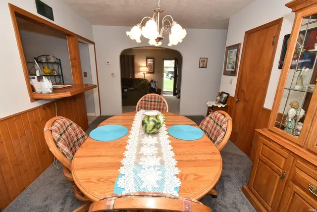 $165,000 | 308 East Ray Street, Kentland, IN 47951