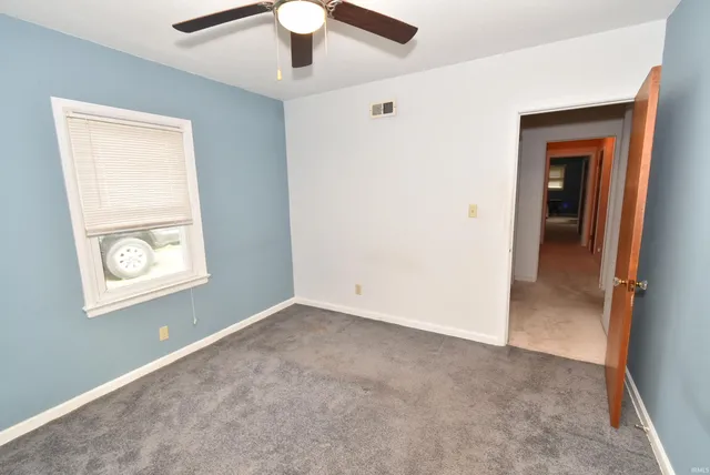 $165,000 | 308 East Ray Street, Kentland, IN 47951