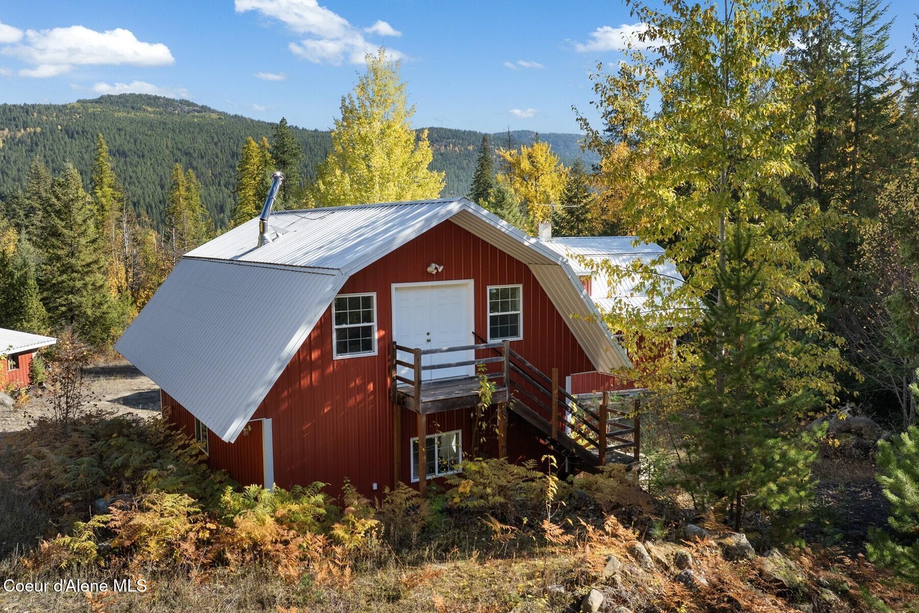 6684 Upper Pack River Road Sandpoint, ID 83864 - Photo 26 of 44 Bonus Room Entrance