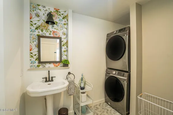 $344,900 | 8 John Street, Greenwich, NY 12834