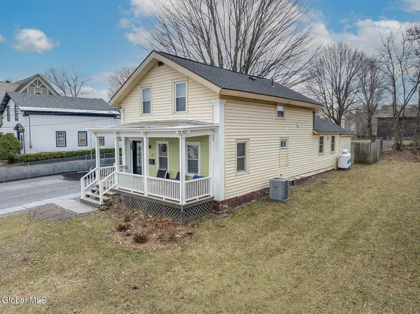 $344,900 | 8 John Street, Greenwich, NY 12834