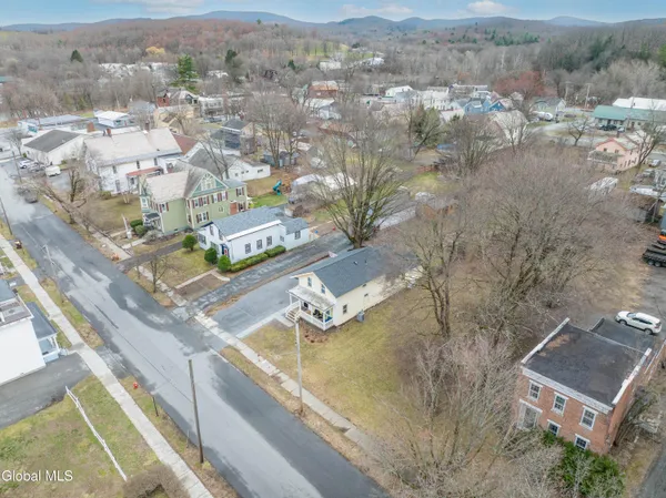 $344,900 | 8 John Street, Greenwich, NY 12834