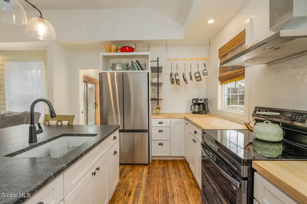 $344,900 | 8 John Street, Greenwich, NY 12834