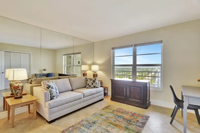 $4,200 | 1021 Hillsboro Mile, Unit 1108, Pompano Beach, FL 33062