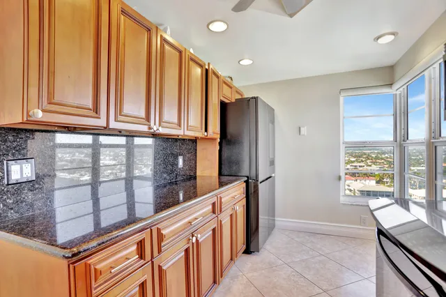 $4,200 | 1021 Hillsboro Mile, Unit 1108, Pompano Beach, FL 33062