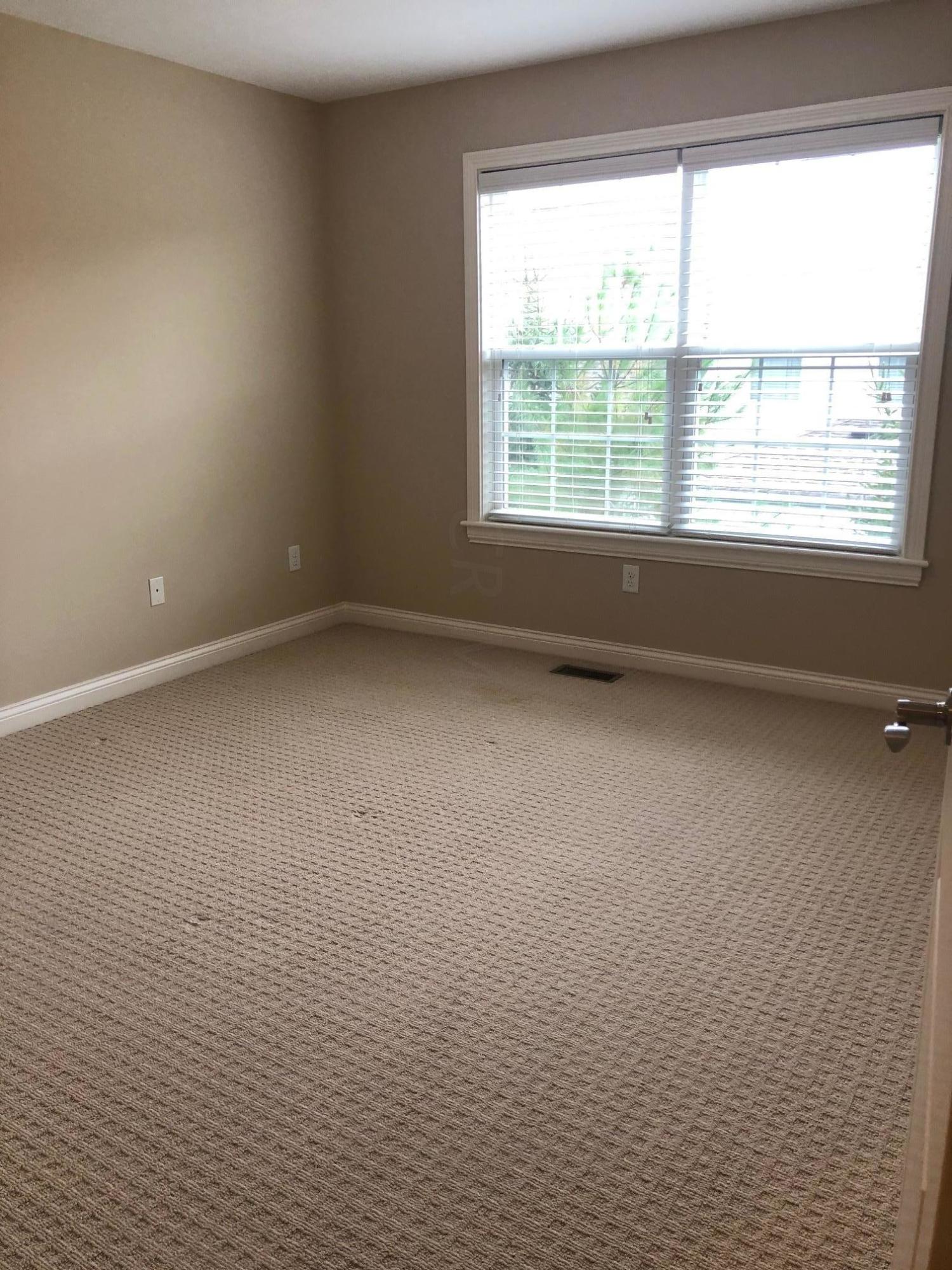 3932 Rennes Drive Columbus, OH 43221 - Photo 14 of 21