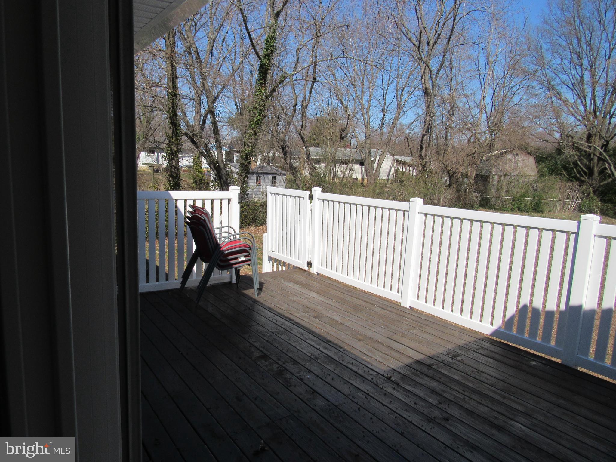 1248 Roundtop Road Odenton, MD 21113 - Photo 18 of 20 Rear Deck