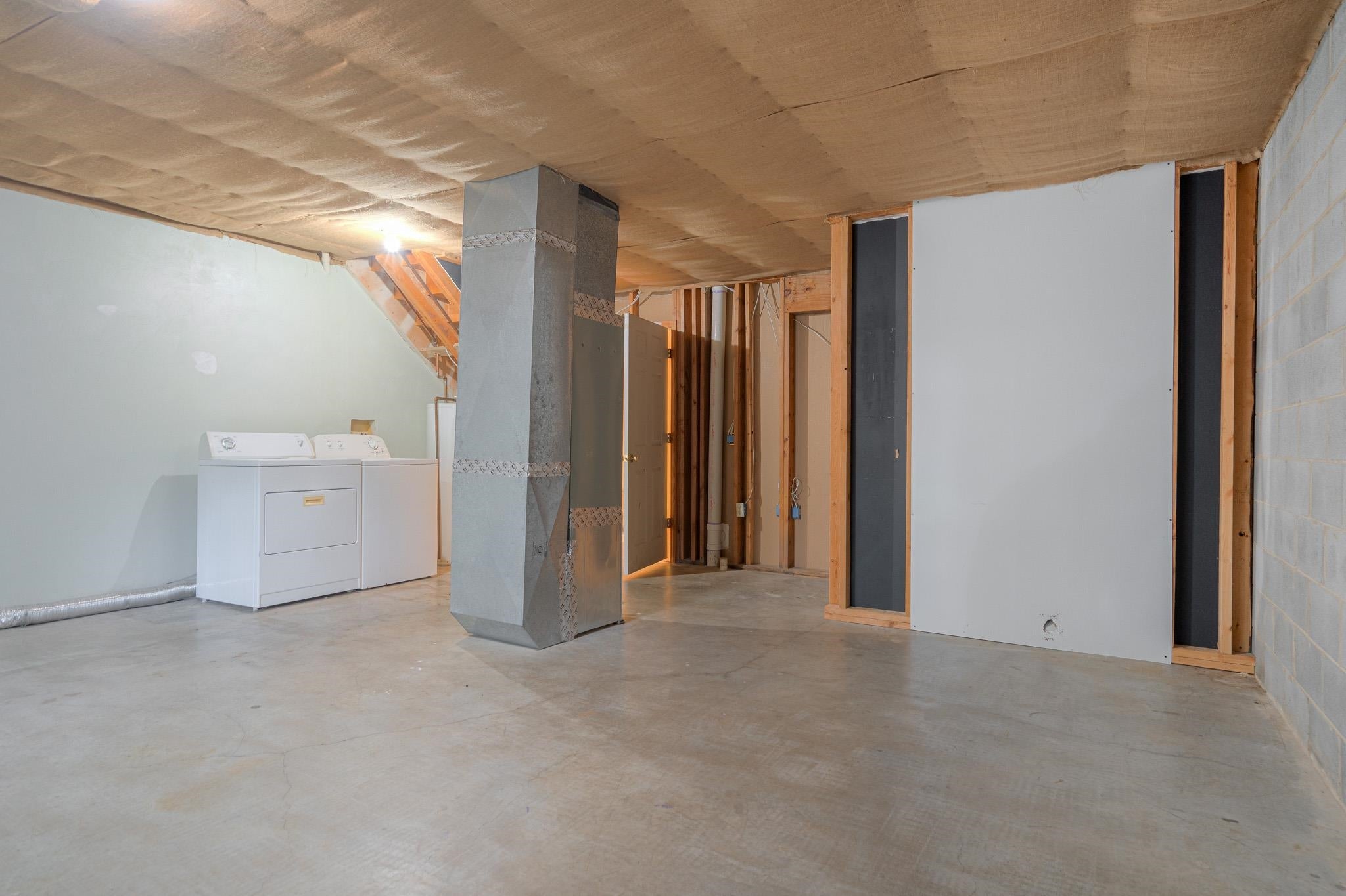 2524 Ridge Road Blacksburg, VA 24060 - Photo 35 of 36 Gallery Image 35