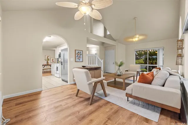 $1,250,000 | 94-547 Lumiauau Street, Waipahu, HI 96797