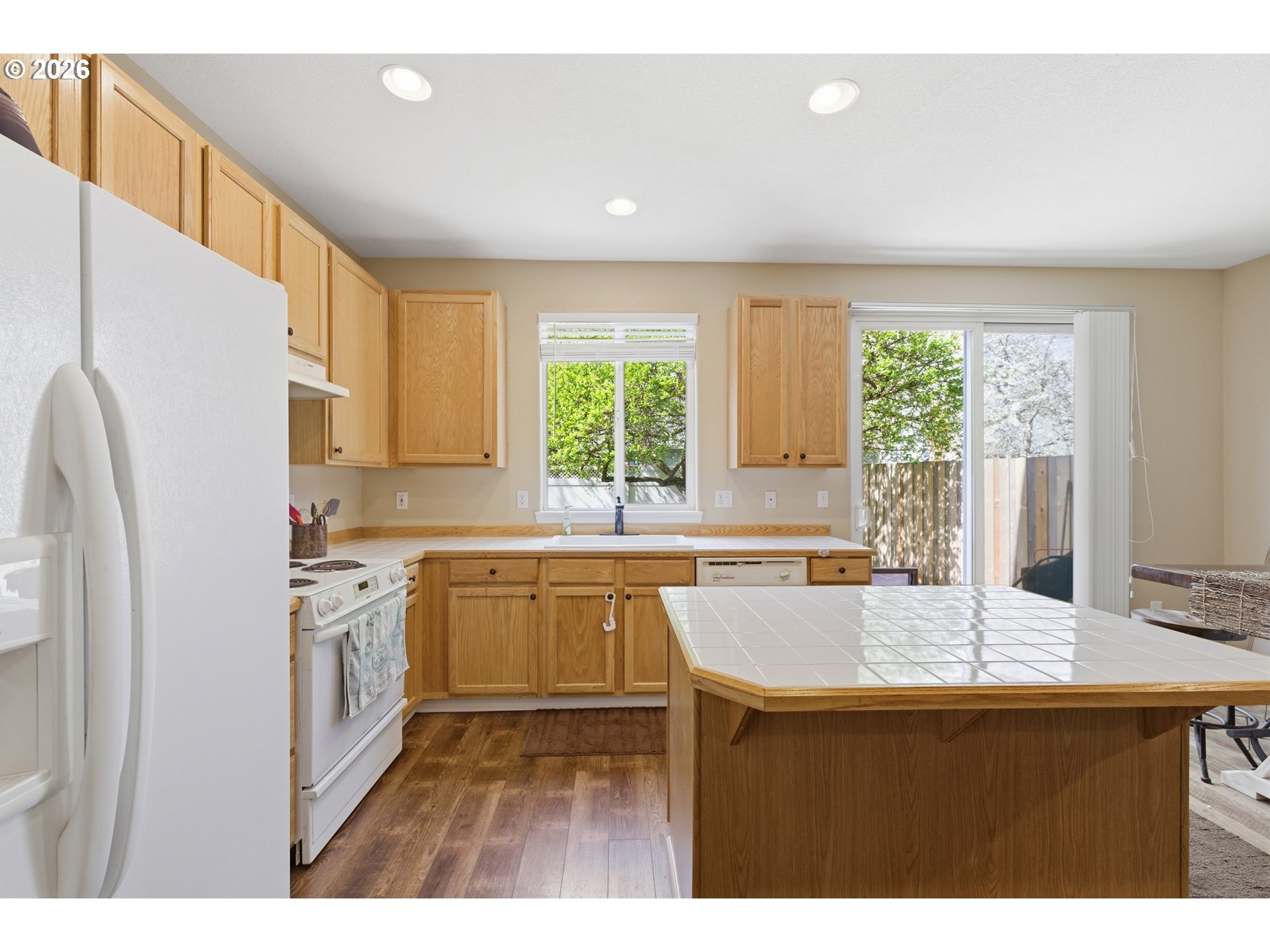 3223 Southwest 179th Terrace Beaverton, OR 97003 - Photo 4 of 22