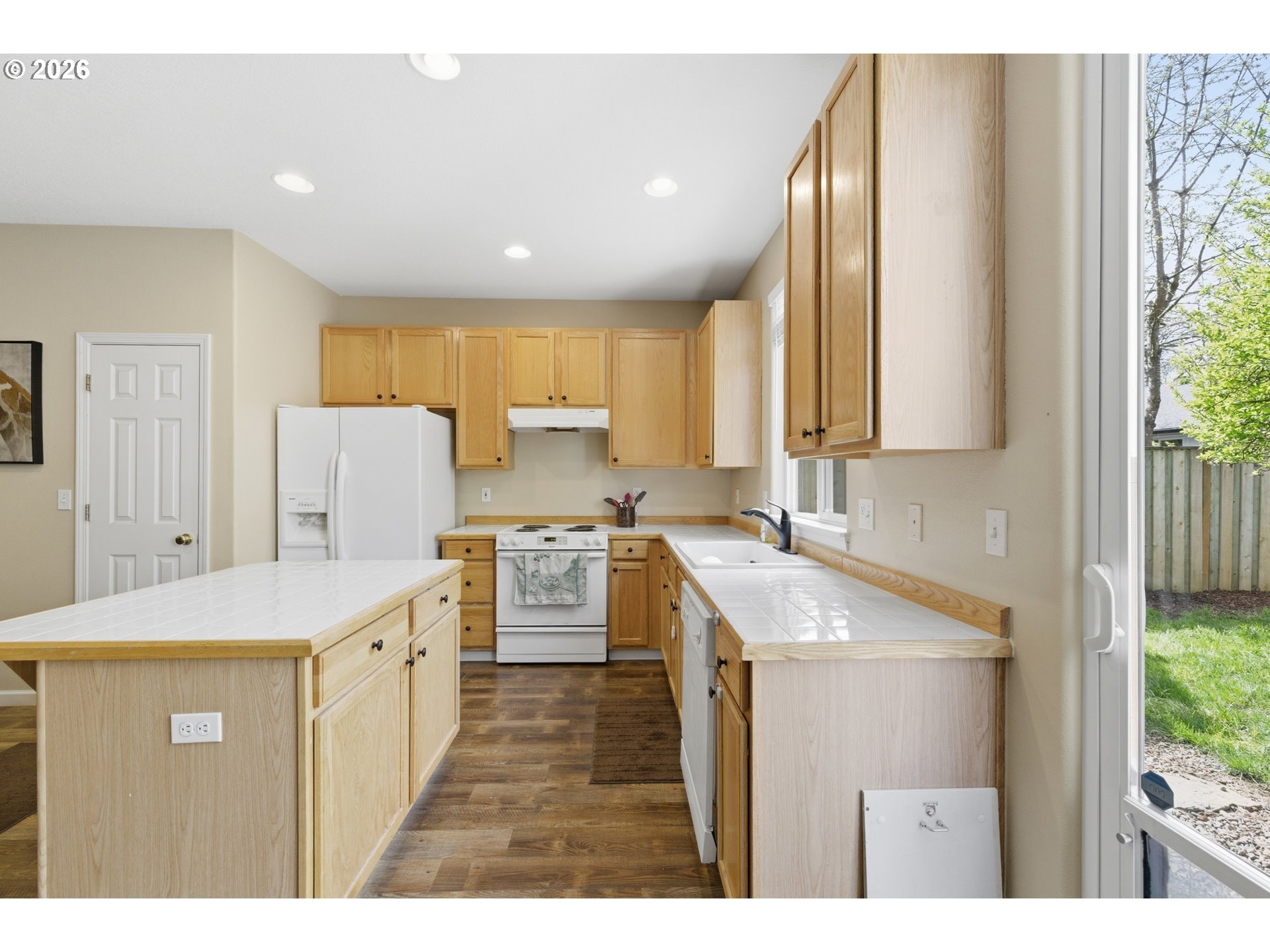 3223 Southwest 179th Terrace Beaverton, OR 97003 - Photo 6 of 22