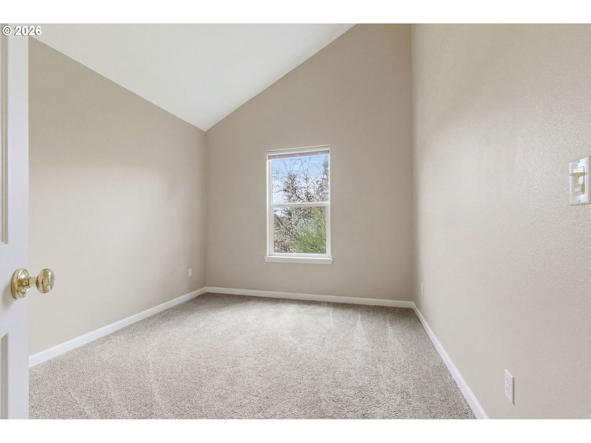 3223 Southwest 179th Terrace Beaverton, OR 97003 - Photo 9 of 22