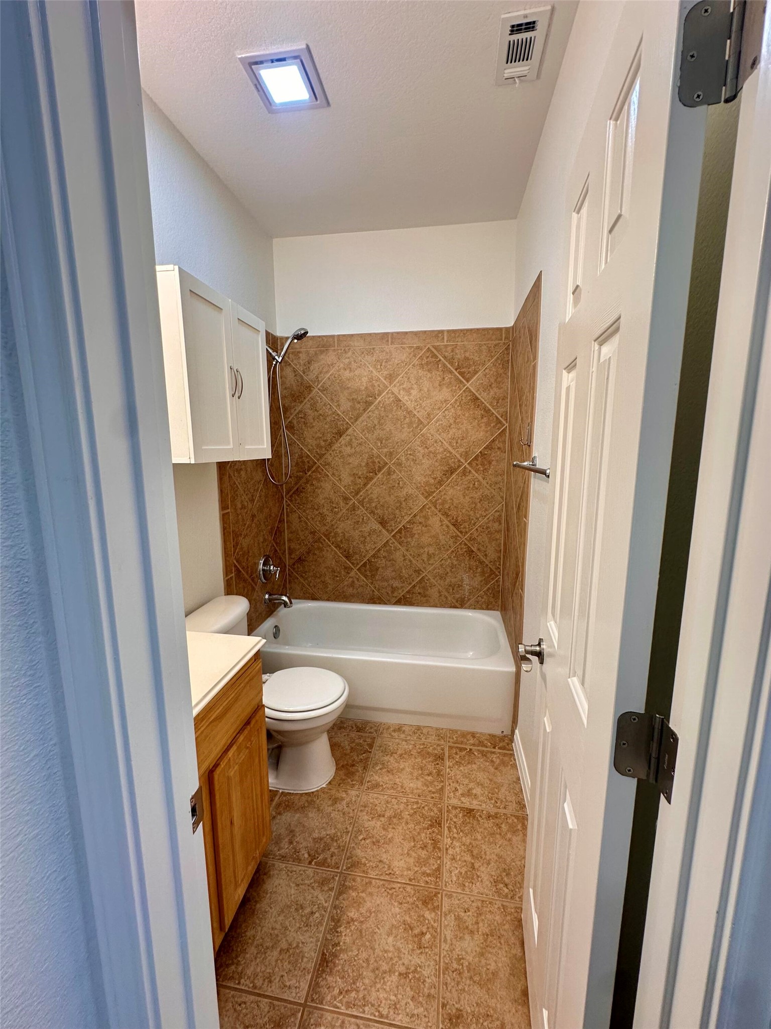 4713 Santa Anna Street Austin, TX 78721 - Photo 16 of 34