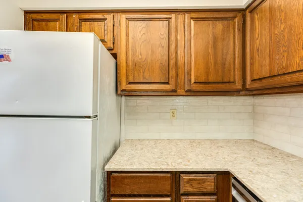 $1,250 | 921 Marine Street, Unit 226, Galveston, TX 77550