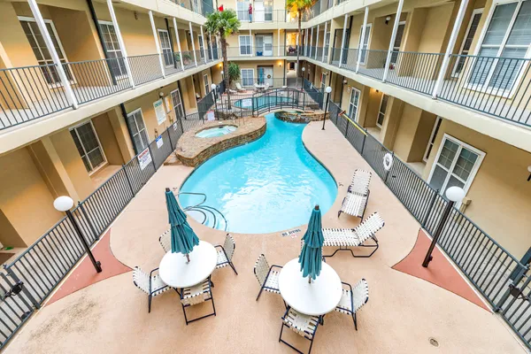 $1,250 | 921 Marine Street, Unit 226, Galveston, TX 77550