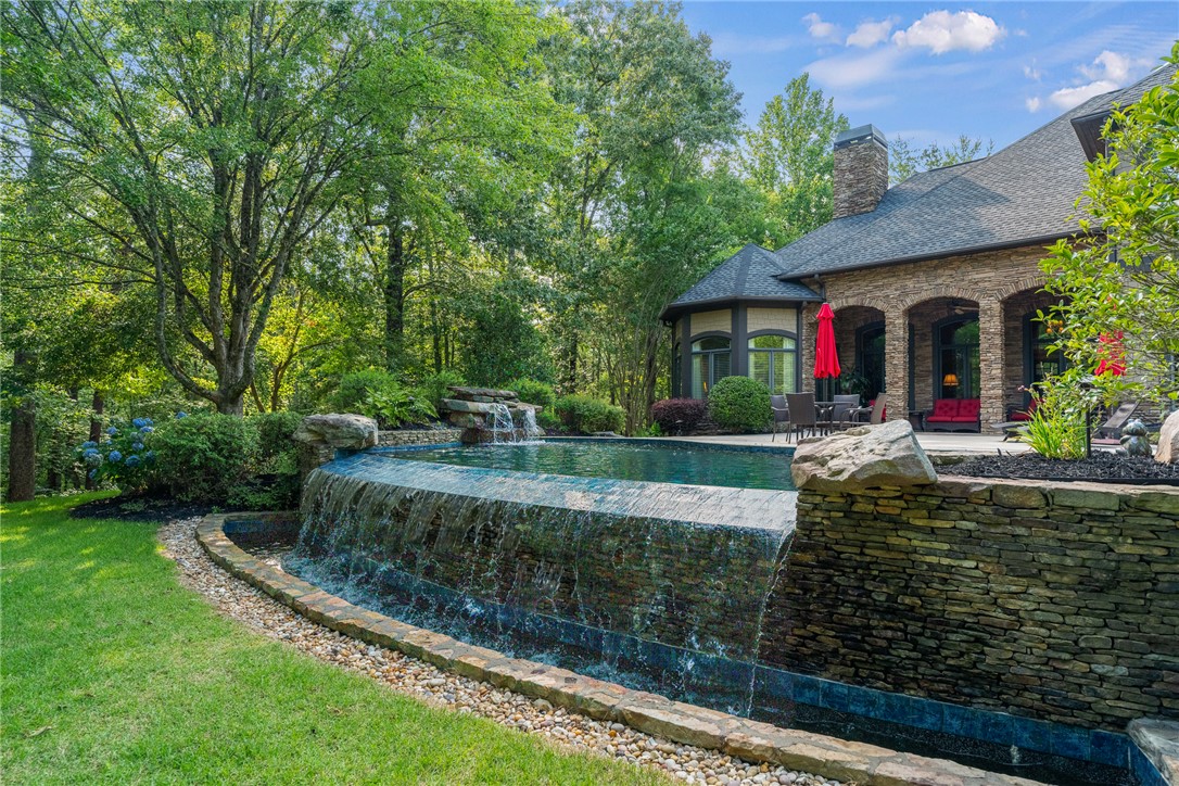 117 Summer Sweet Trail Sunset, SC 29685 - Photo 7 of 42