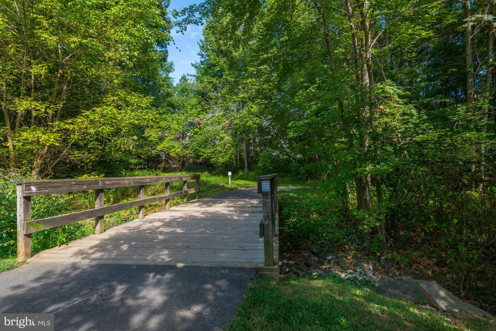 1501 North Point Drive, Unit 101 Reston, VA 20194 - Photo 22 of 30 Community