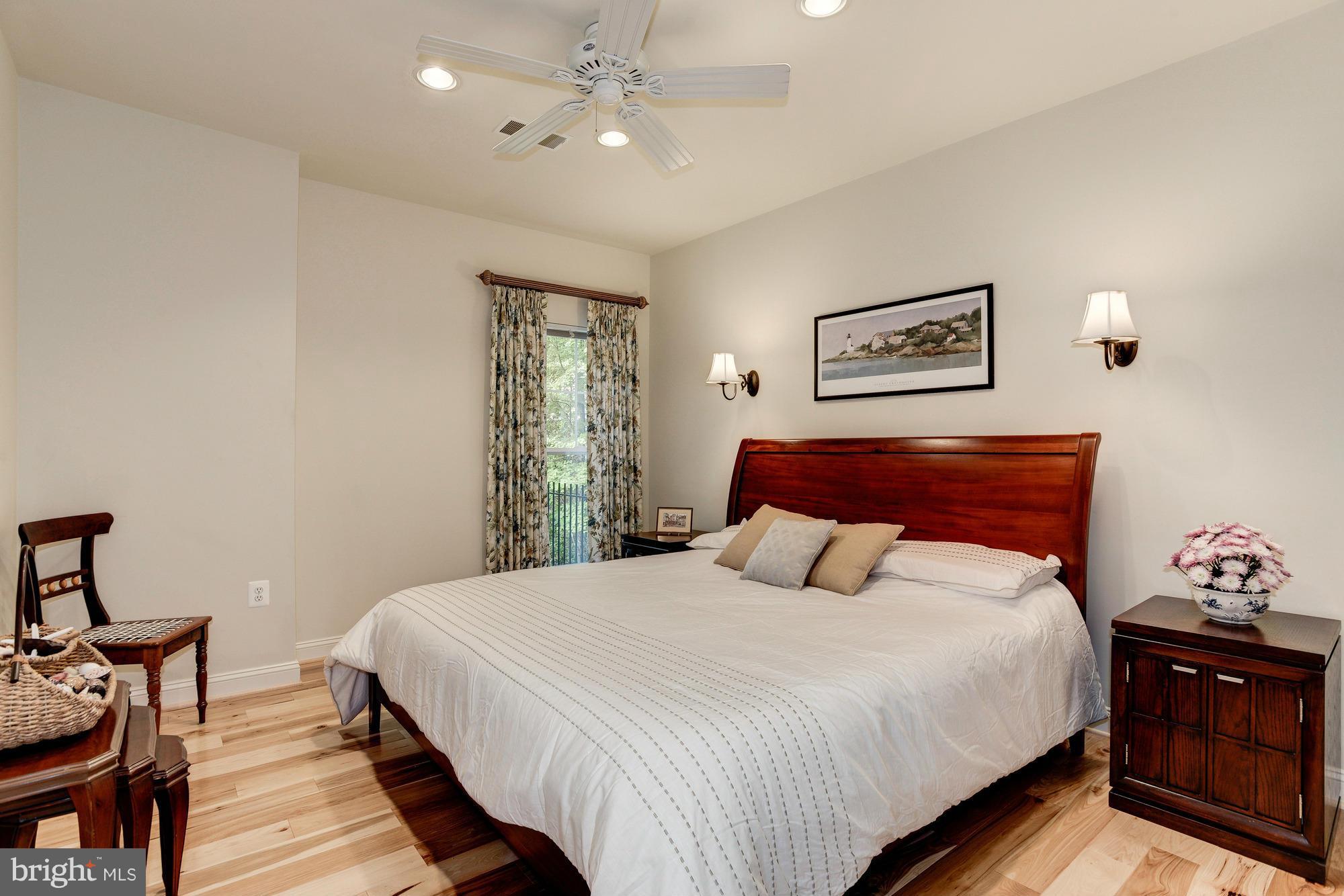 1501 North Point Drive, Unit 101 Reston, VA 20194 - Photo 10 of 30 Bedroom (Master)