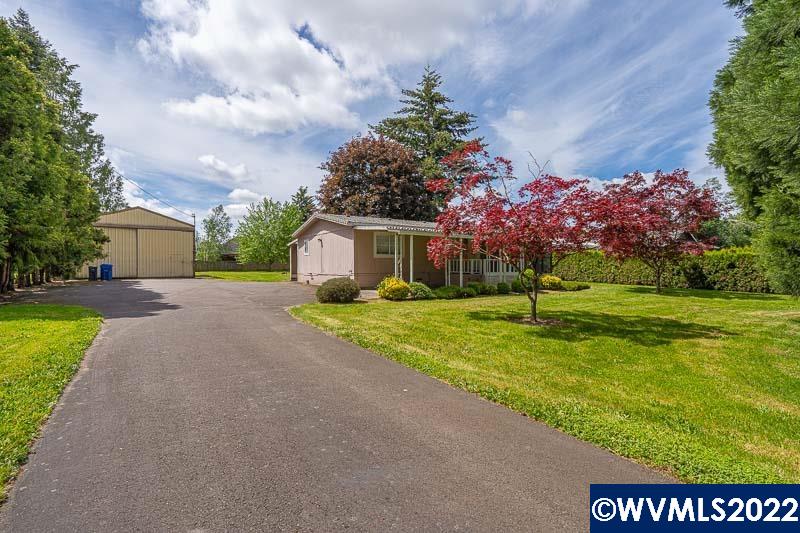 1350 Barnick Road Northeast Keizer, OR 97303 - Photo 2 of 39 Gallery Image 2