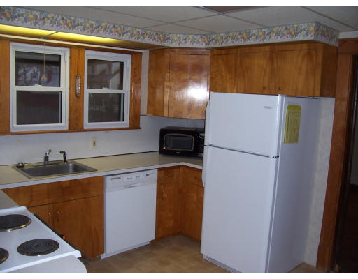 99 Amostown Road West Springfield, MA 01089 - Photo 2 of 14 Gallery Image 2