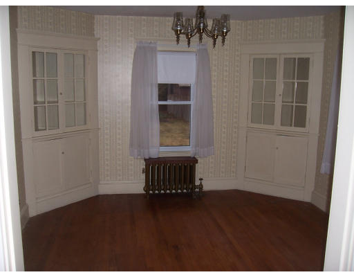 99 Amostown Road West Springfield, MA 01089 - Photo 4 of 14 Gallery Image 4