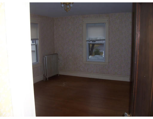 99 Amostown Road West Springfield, MA 01089 - Photo 8 of 14 Gallery Image 8