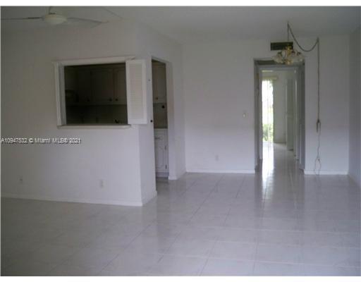97 Mansfield C, Unit 97 Boca Raton, FL 33434 - Photo 3 of 8