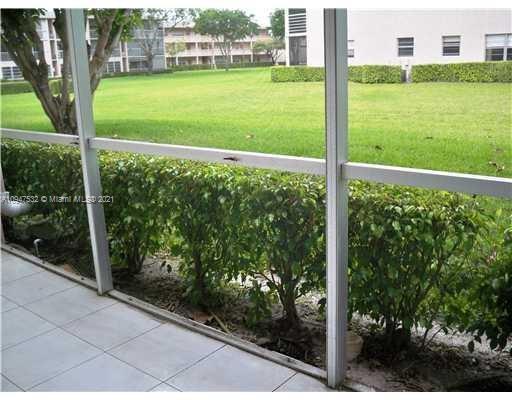97 Mansfield C, Unit 97 Boca Raton, FL 33434 - Photo 7 of 8