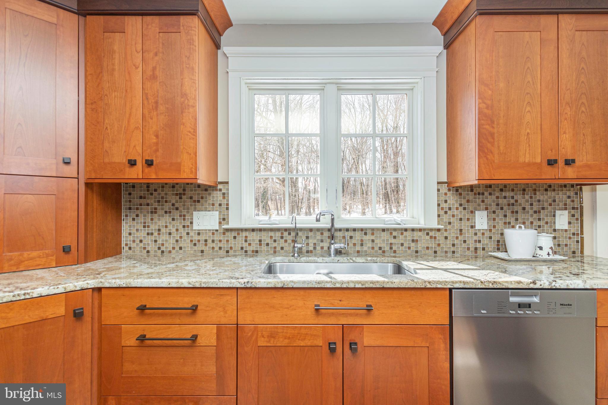 196 Aqueduct Road Washington Crossing, PA 18977 - Photo 34 of 57