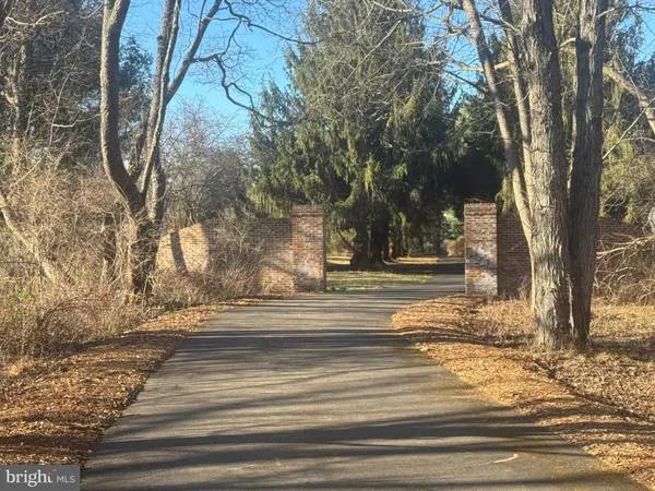 $1,695,000 | 196 Aqueduct Road, Washington Crossing, PA 18977