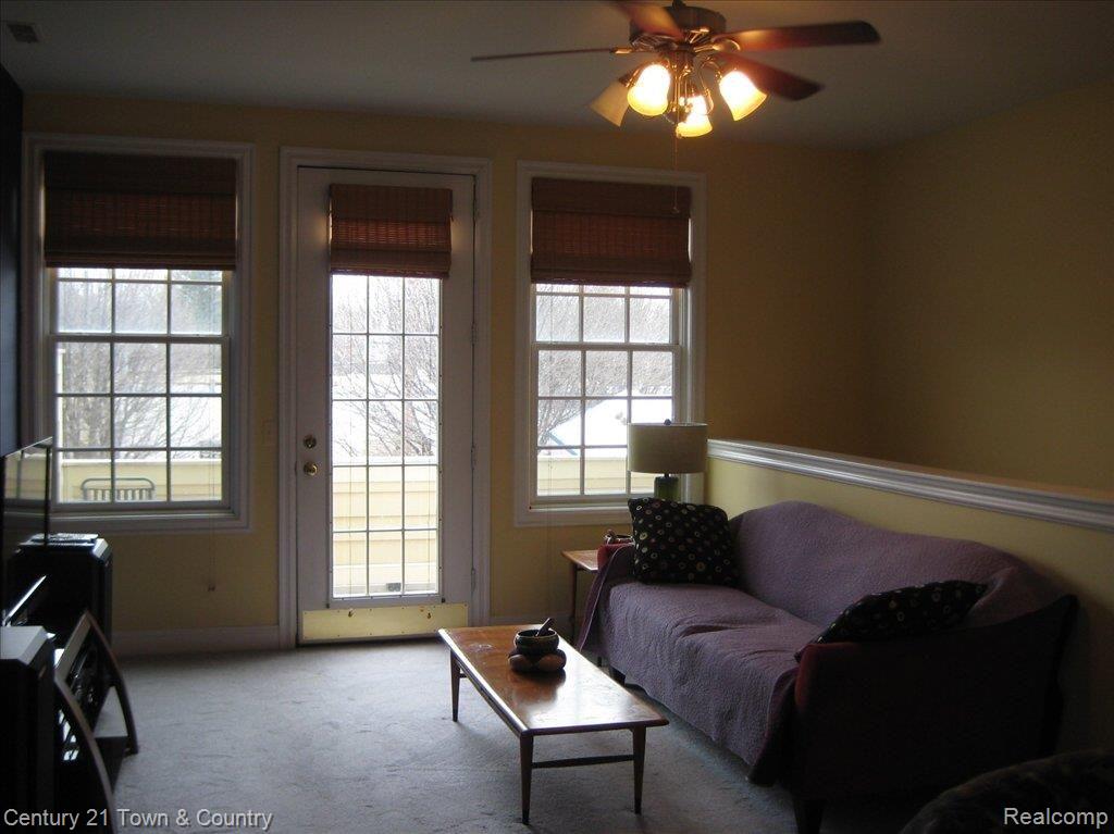 137 Paton Way, Unit 28 Romeo, MI 48065 - Photo 5 of 10 137 Paton Way 009
