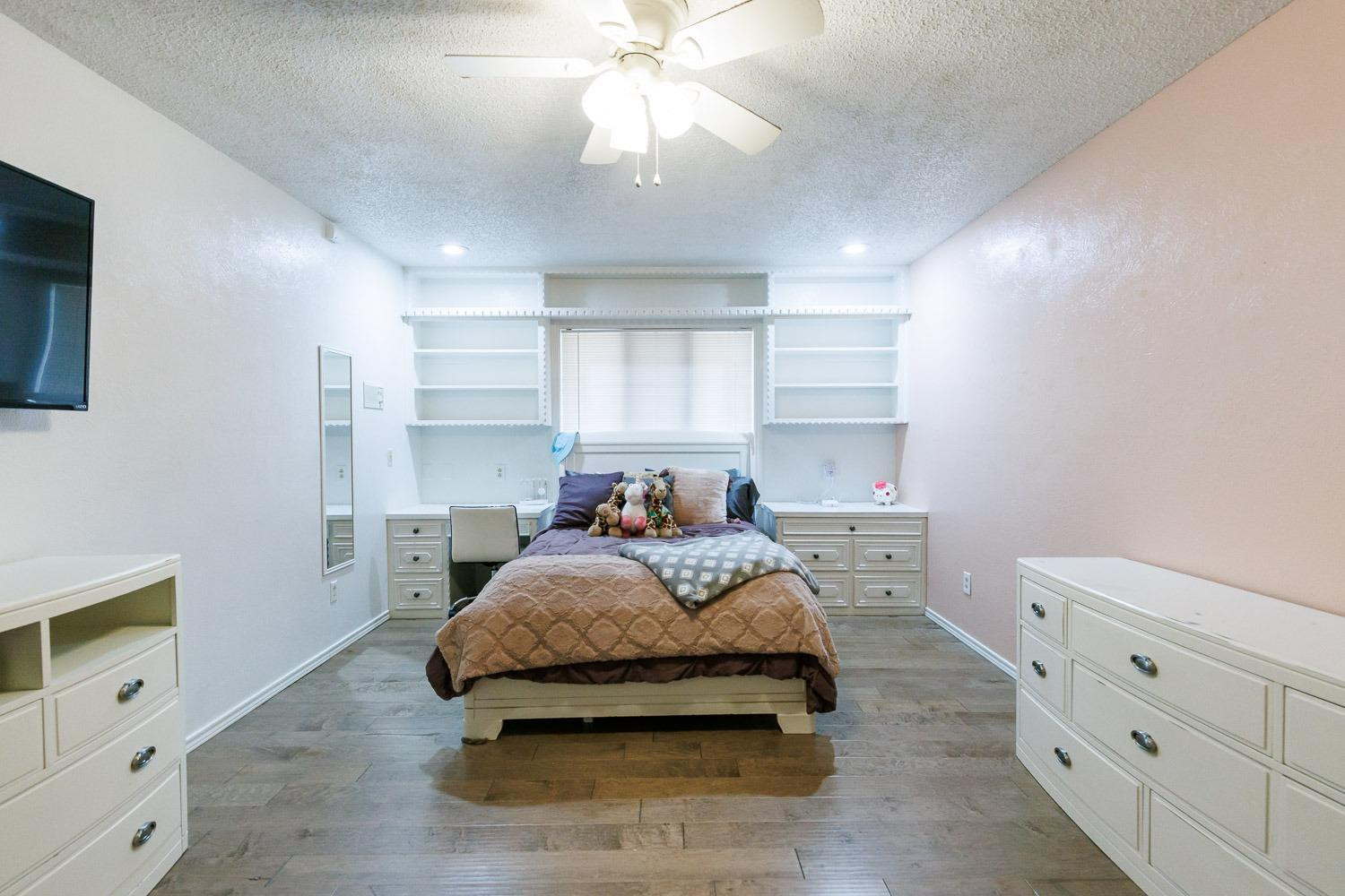 5720 78th Street Lubbock, TX 79424 - Photo 38 of 57 Third Bedroom