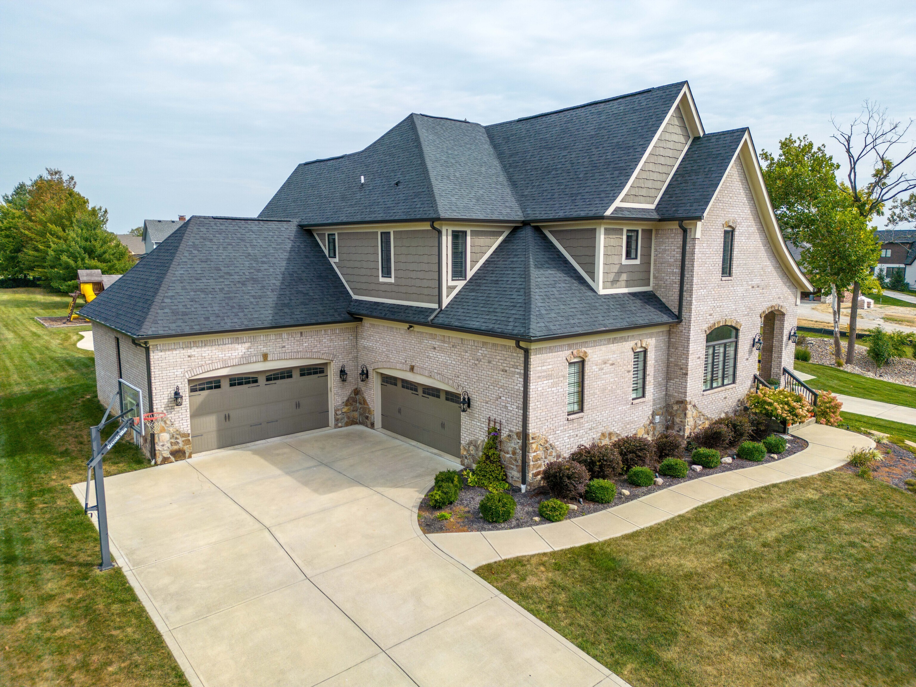 5872 Kerrington Ridge Court Bargersville, IN 46106 - Photo 3 of 83