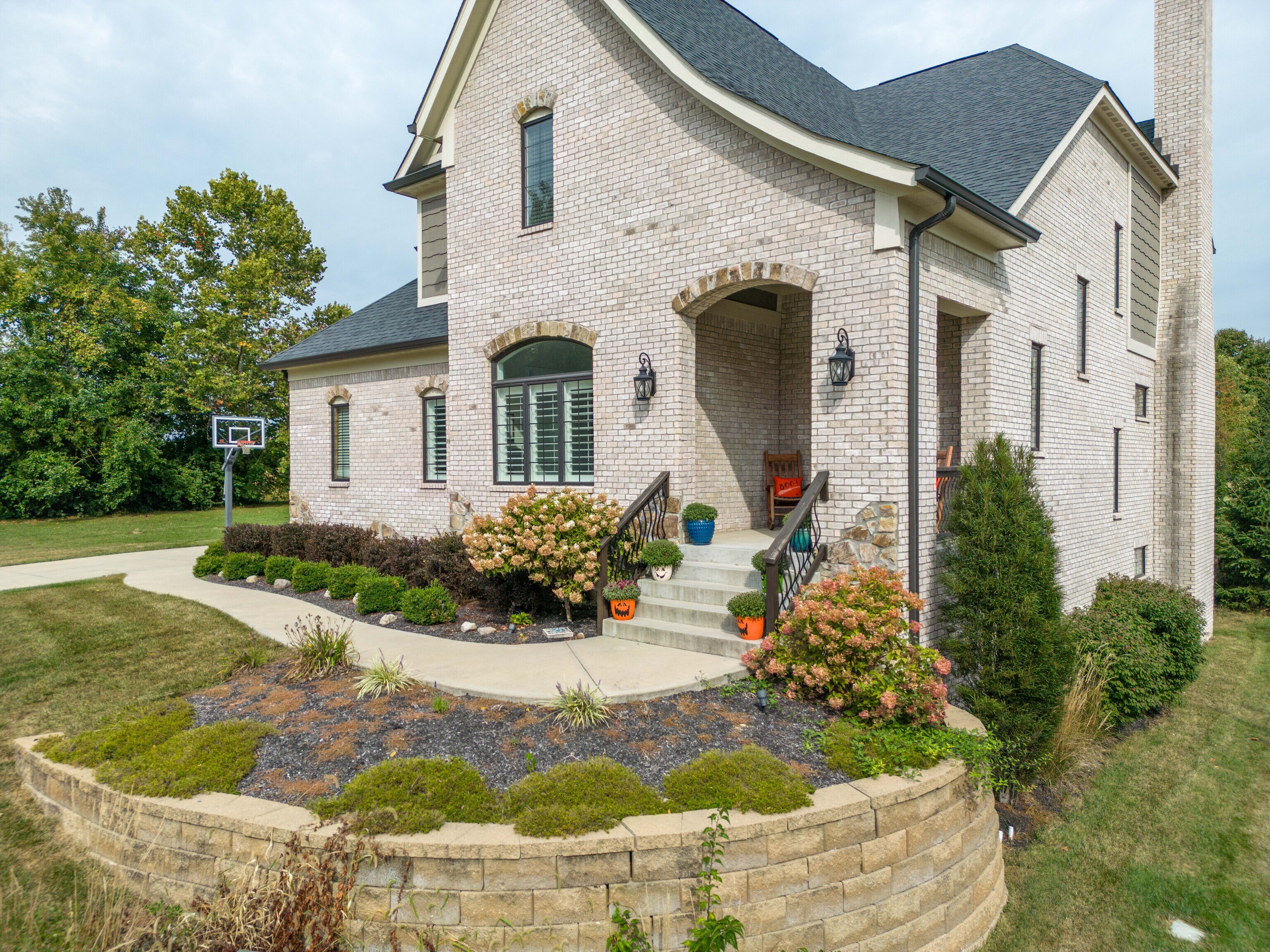 5872 Kerrington Ridge Court Bargersville, IN 46106 - Photo 4 of 83