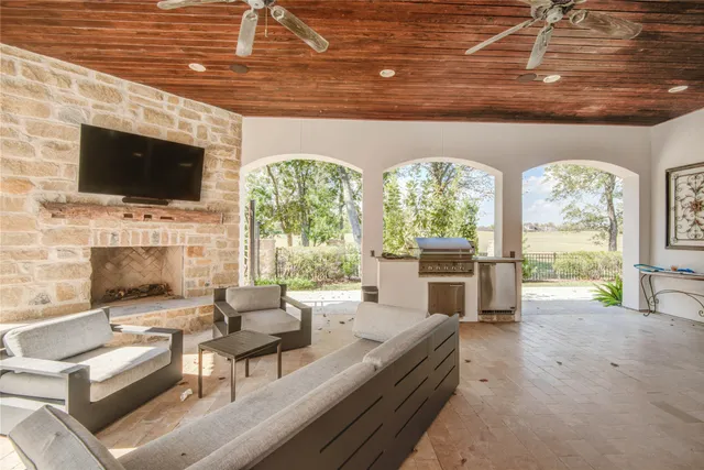 $1,650,000 | 10 Sullivans Lane, Missouri City, TX 77459