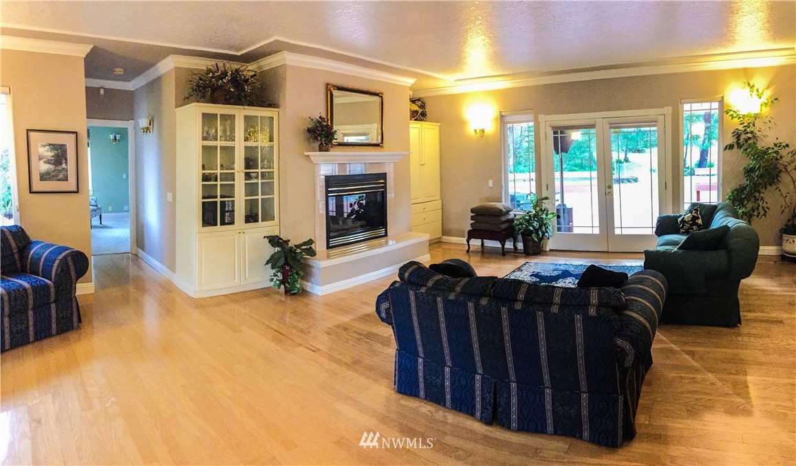 29 Richter Road Raymond, WA 98577 - Photo 4 of 25 Gallery Image 4