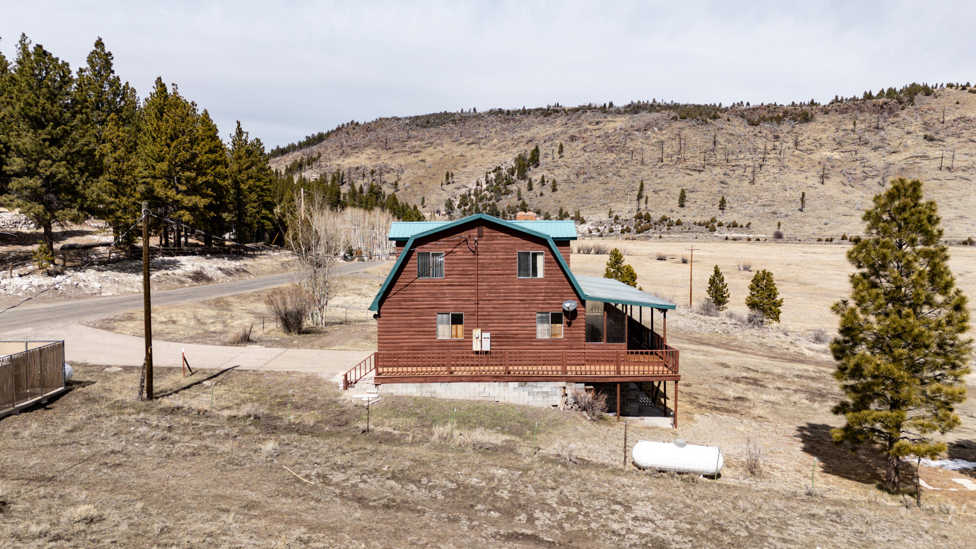 297 West Shore Road Panguitch, UT 84759 - Photo 52 of 58 297 S West Lake Shore-54