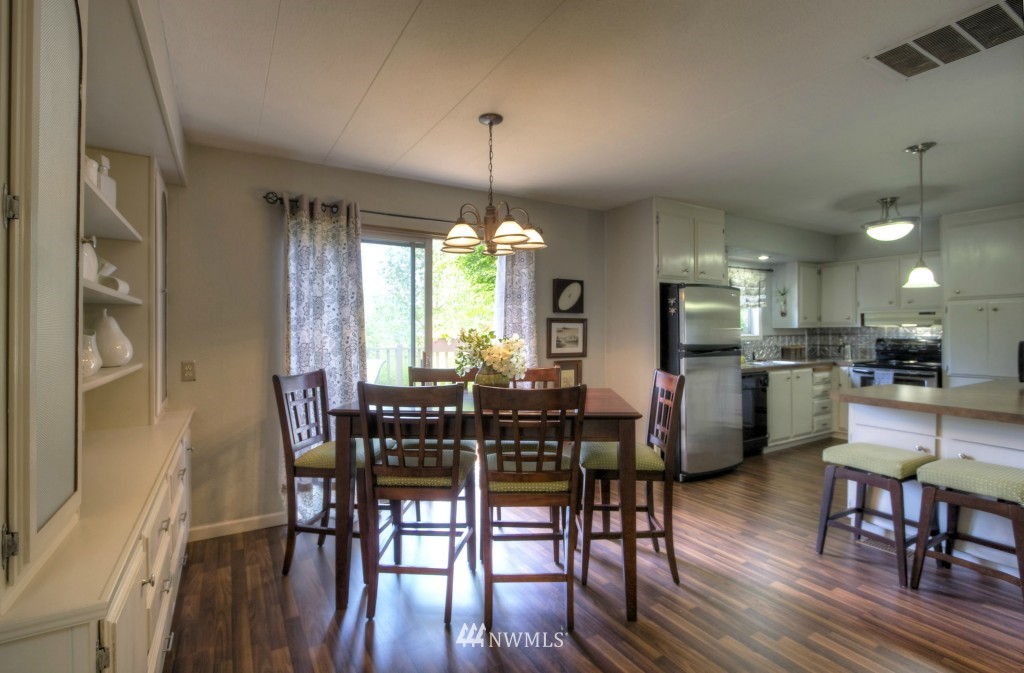 135 Kelly Road Bellingham, WA 98226 - Photo 4 of 18