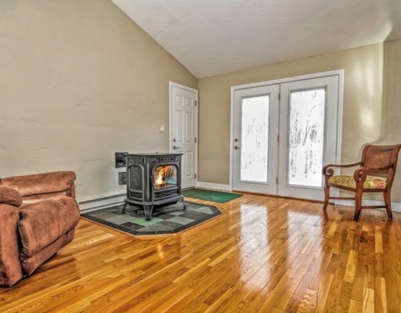 12 Brady Rd Extension Westborough, MA 01581 - Photo 2 of 23 Gallery Image 2