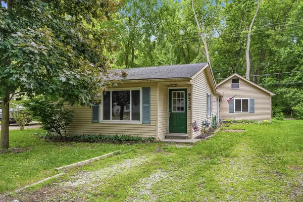 $180,000 | 9535 Listeria Street, Commerce Township, MI 48382